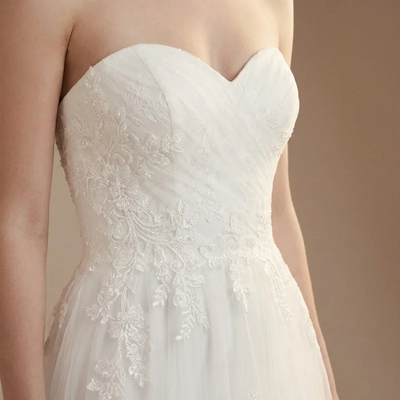 Tulle A-Line Button Back Wedding Dress - 3
